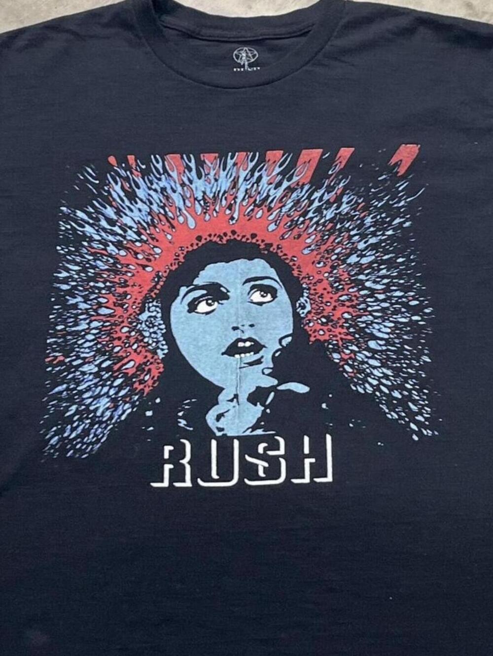 Rush Preowned Large T-shirt